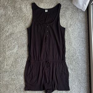 Old Navy Black Sleeveless Romper